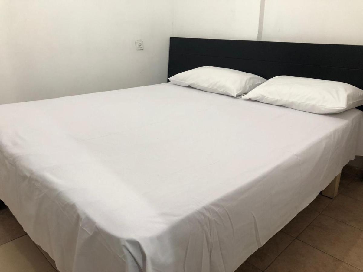 Star Guest- House Hotell Or Yehuda Eksteriør bilde