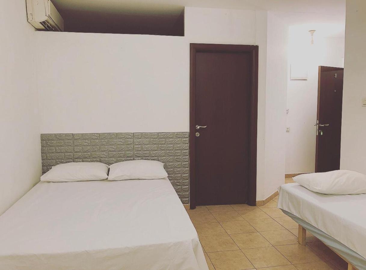 Star Guest- House Hotell Or Yehuda Eksteriør bilde